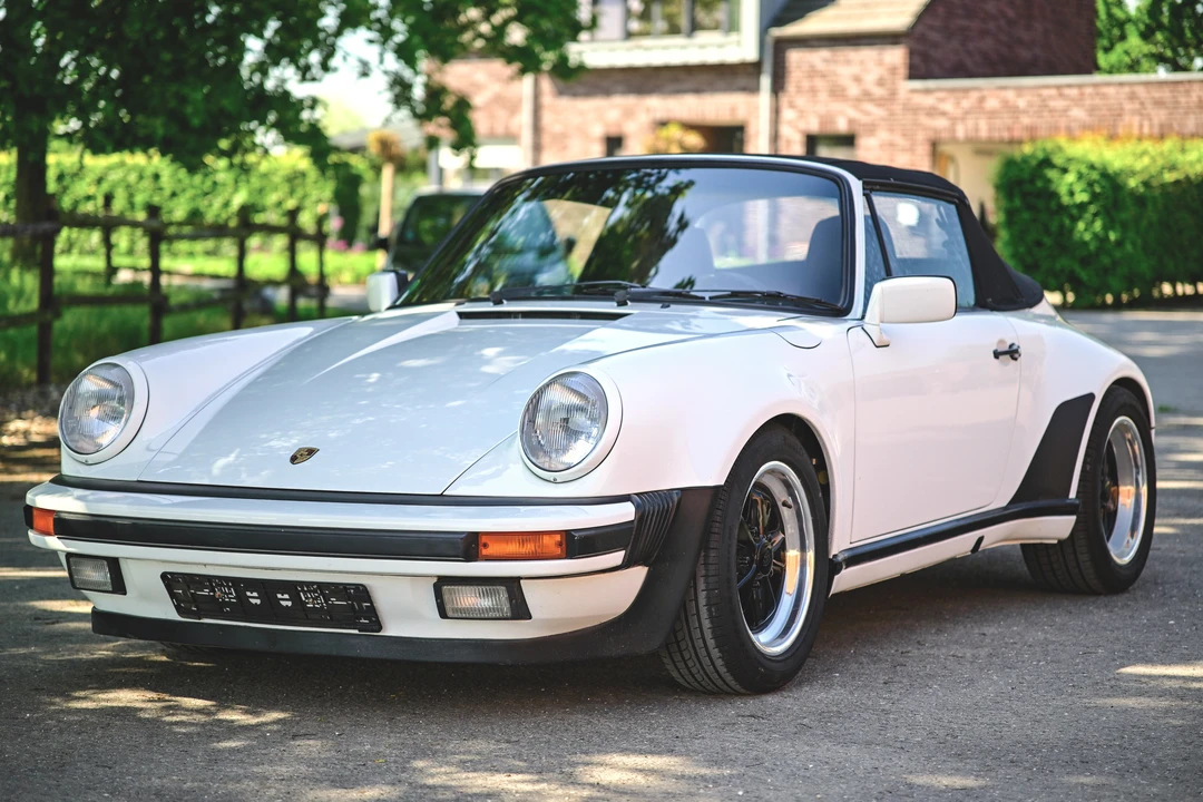 1987 Porsche 911 Carrera 3.2 - Image 3 of 31