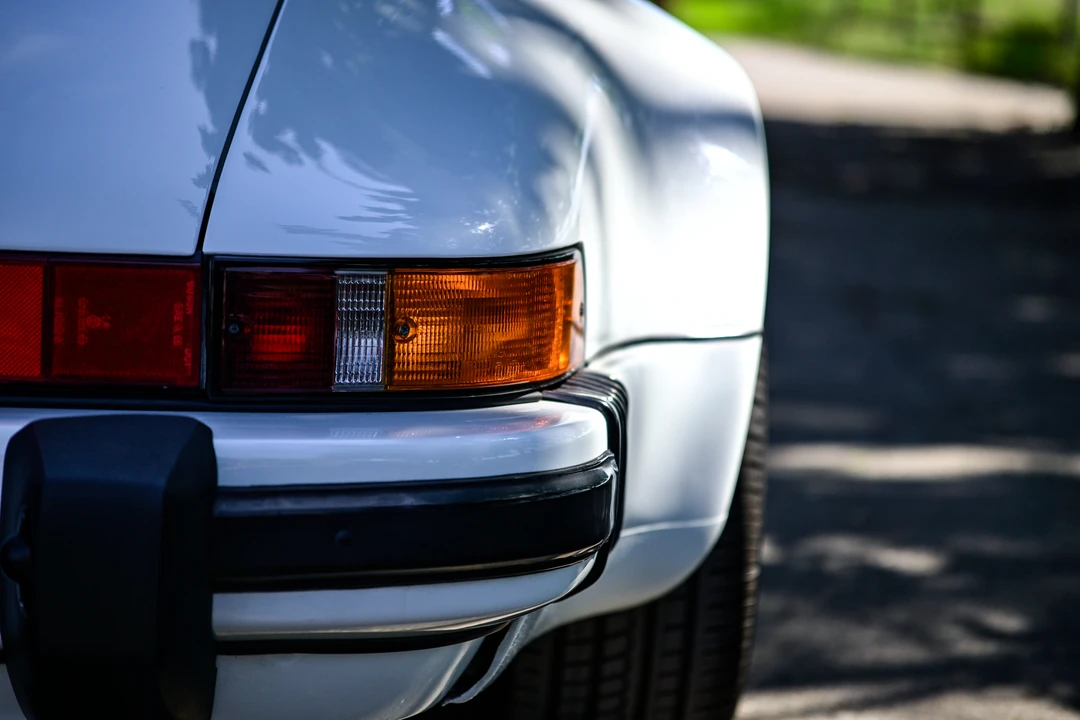 1987 Porsche 911 Carrera 3.2 - Image 27 of 31