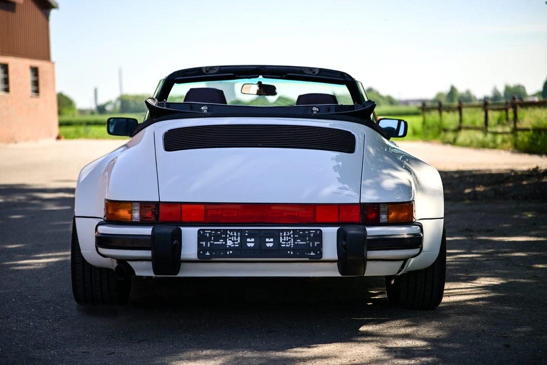 1987 Porsche 911 Carrera 3.2 - Image 17 of 31