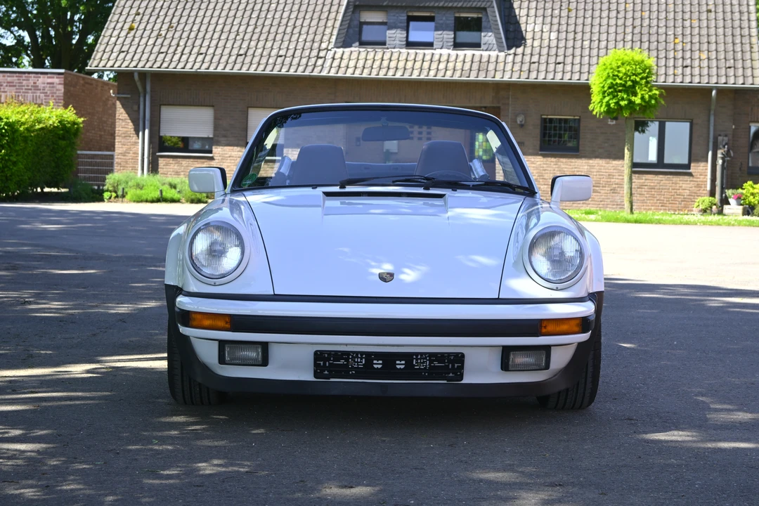 1987 Porsche 911 Carrera 3.2 - Image 21 of 31