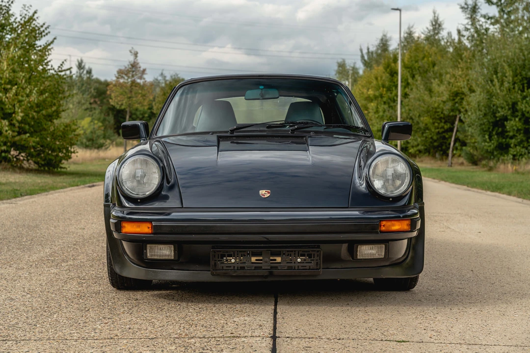1987 Porsche 911 Carrera 3.2 - Image 2 of 31