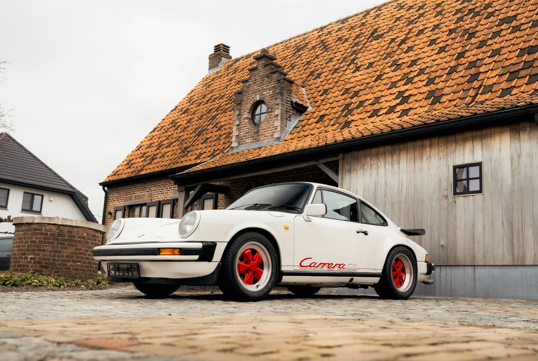 1987 Porsche 911 Carrera 3.2 - Image 25 of 31