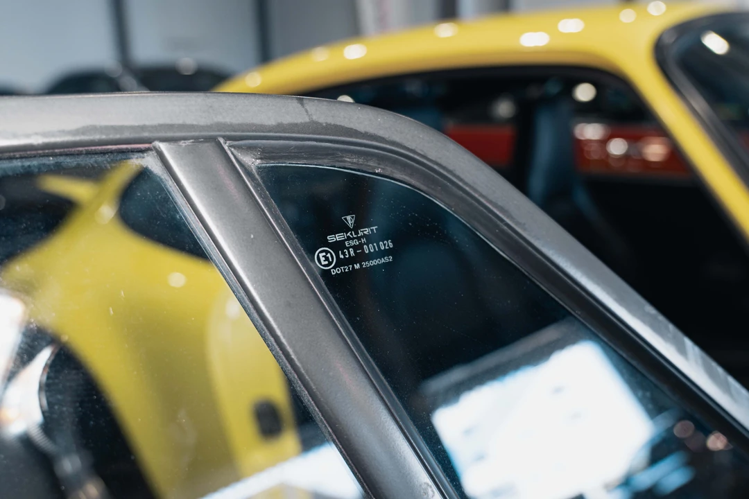 1987 Porsche 911 Carrera 3.2 - Image 19 of 31