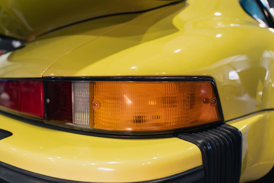 1987 Porsche 911 Carrera 3.2 - Image 22 of 31