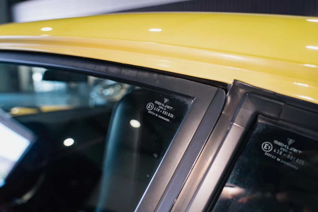 1987 Porsche 911 Carrera 3.2 - Image 28 of 31