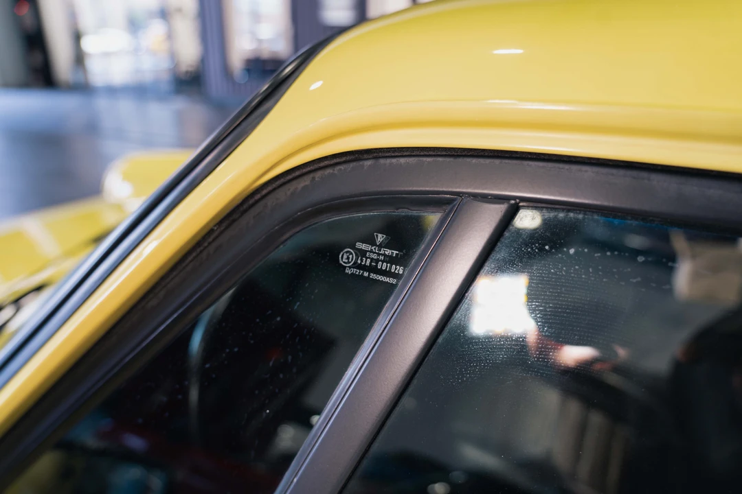 1987 Porsche 911 Carrera 3.2 - Image 29 of 31