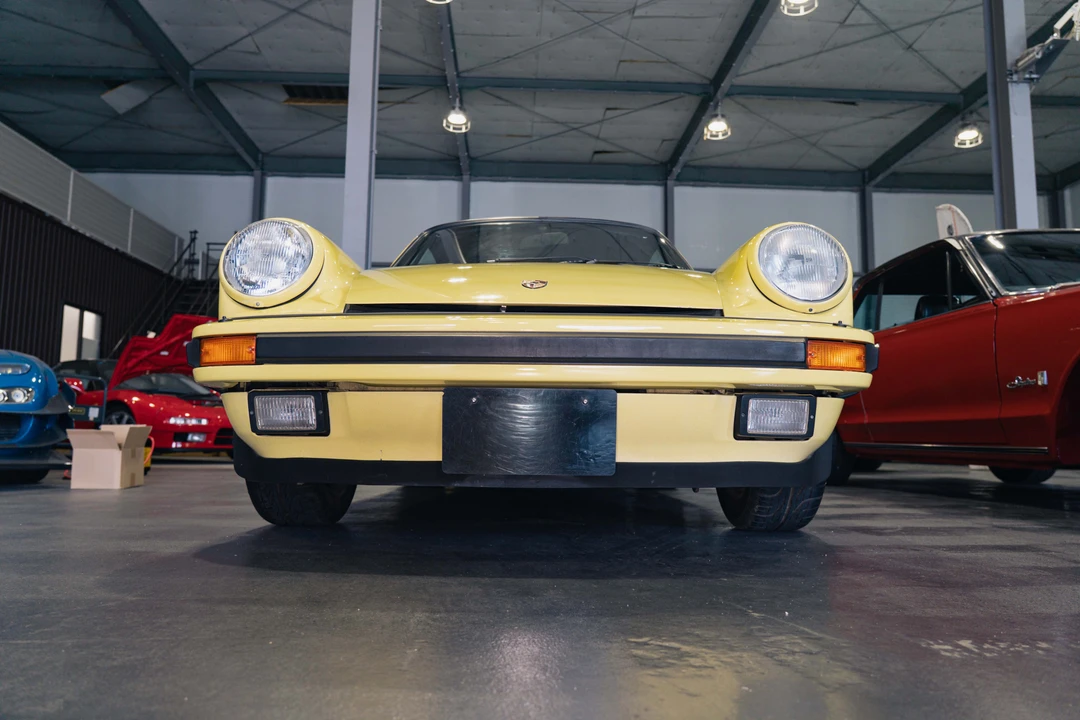 1987 Porsche 911 Carrera 3.2 - Image 15 of 31