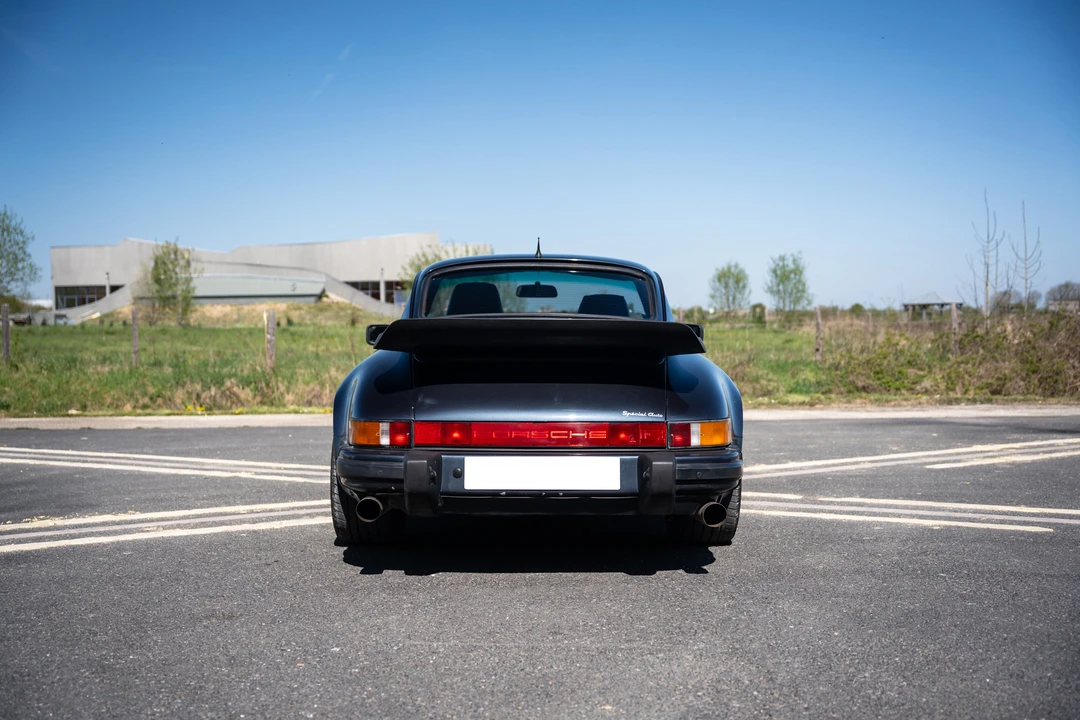 1987 Porsche 911 Carrera 3.2 - Image 6 of 31