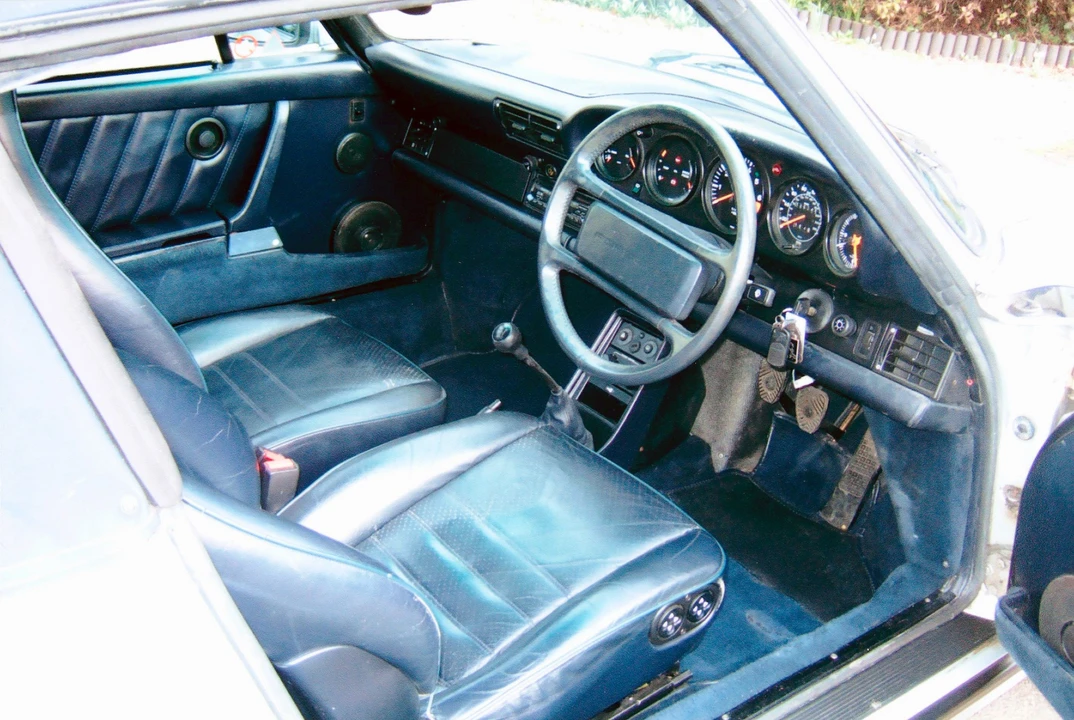 1987 Porsche 911 Carrera 3.2 - Image 4 of 4