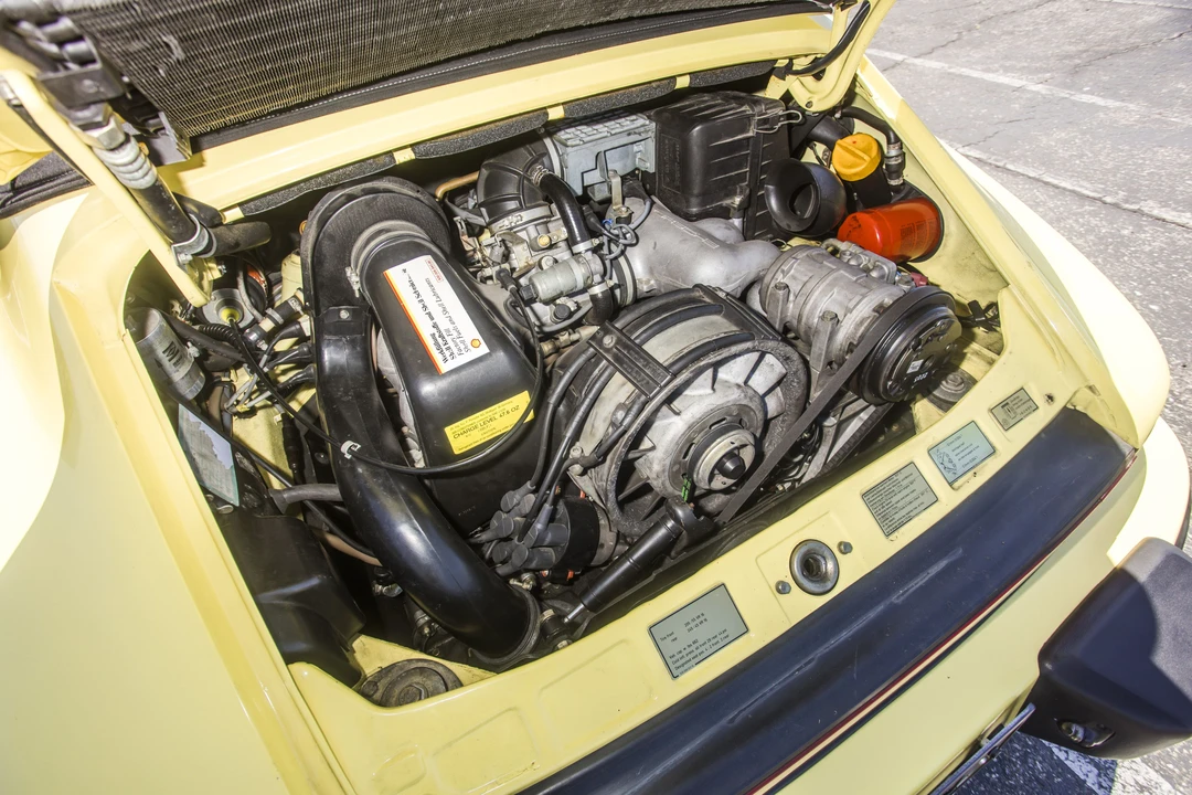 1987 Porsche 911 Carrera 3.2 - Image 13 of 31