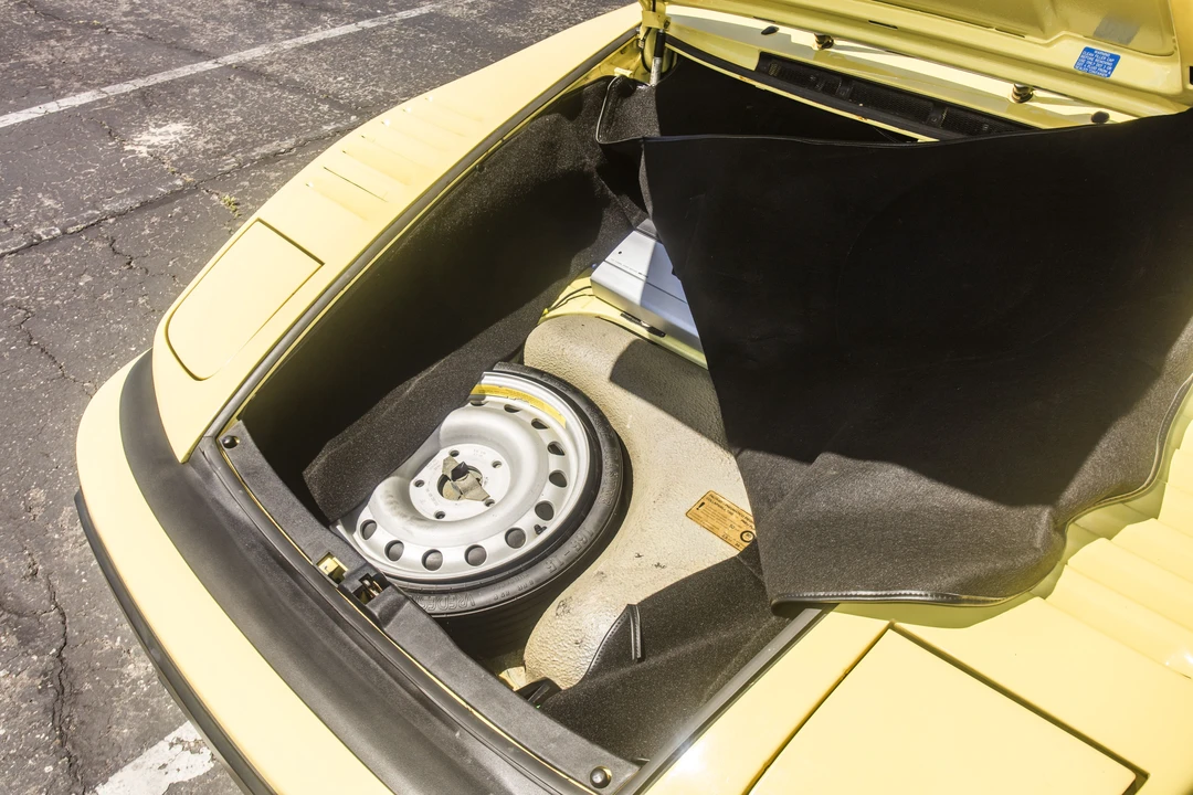 1987 Porsche 911 Carrera 3.2 - Image 8 of 31