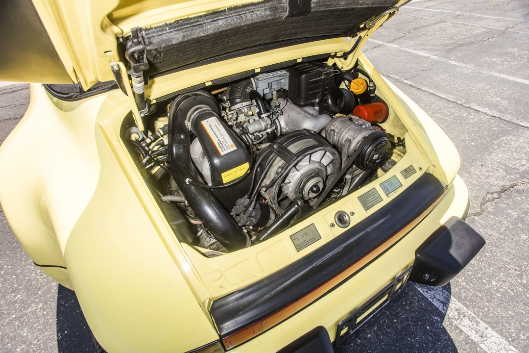1987 Porsche 911 Carrera 3.2 - Image 14 of 31