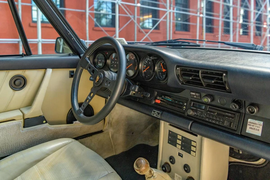 1987 Porsche 911 Carrera 3.2 - Image 12 of 23