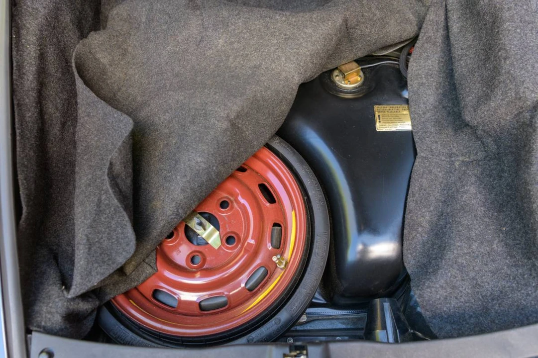 1987 Porsche 911 Carrera 3.2 - Image 23 of 23