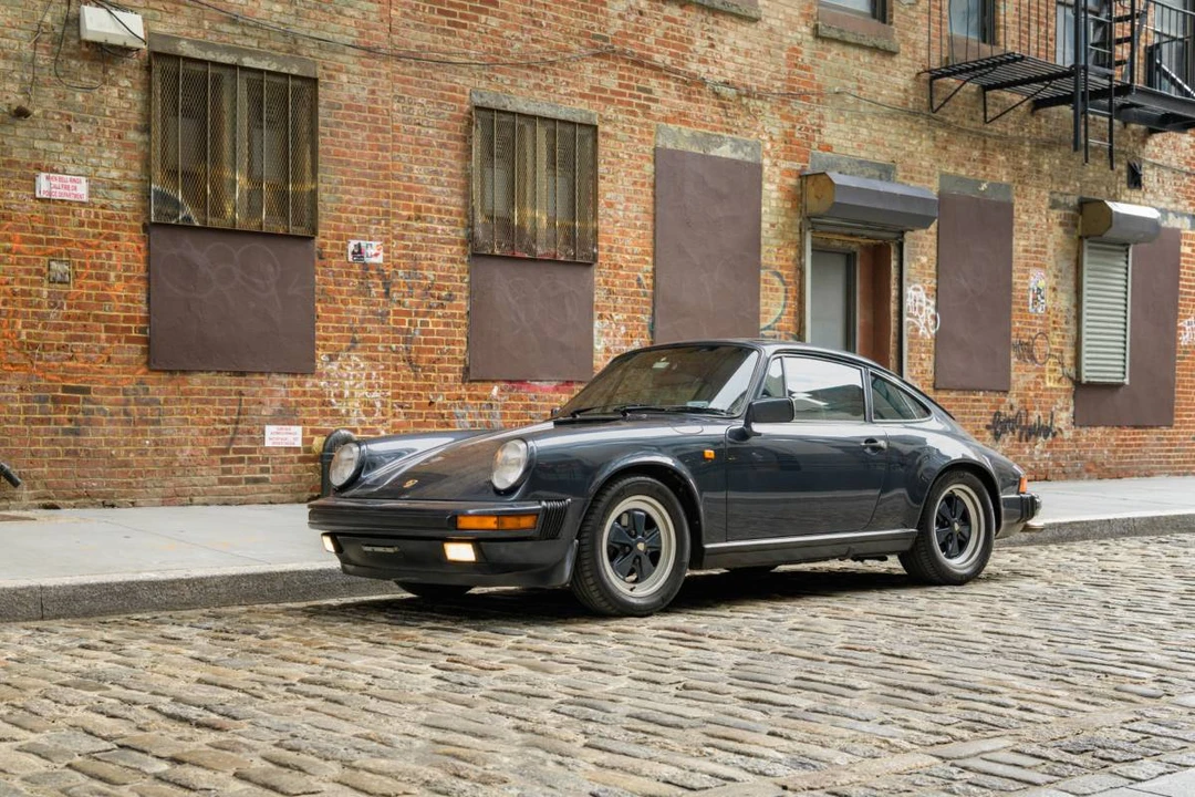 1987 Porsche 911 Carrera 3.2 - Image 3 of 23