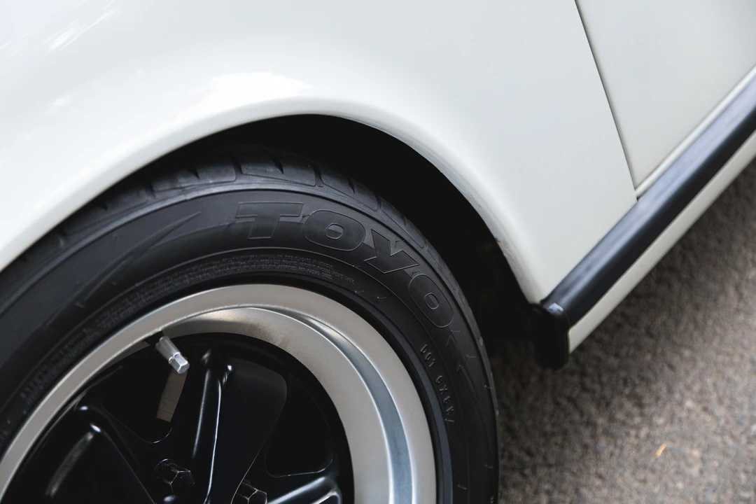 1987 Porsche 911 Carrera 3.2 - Image 29 of 31