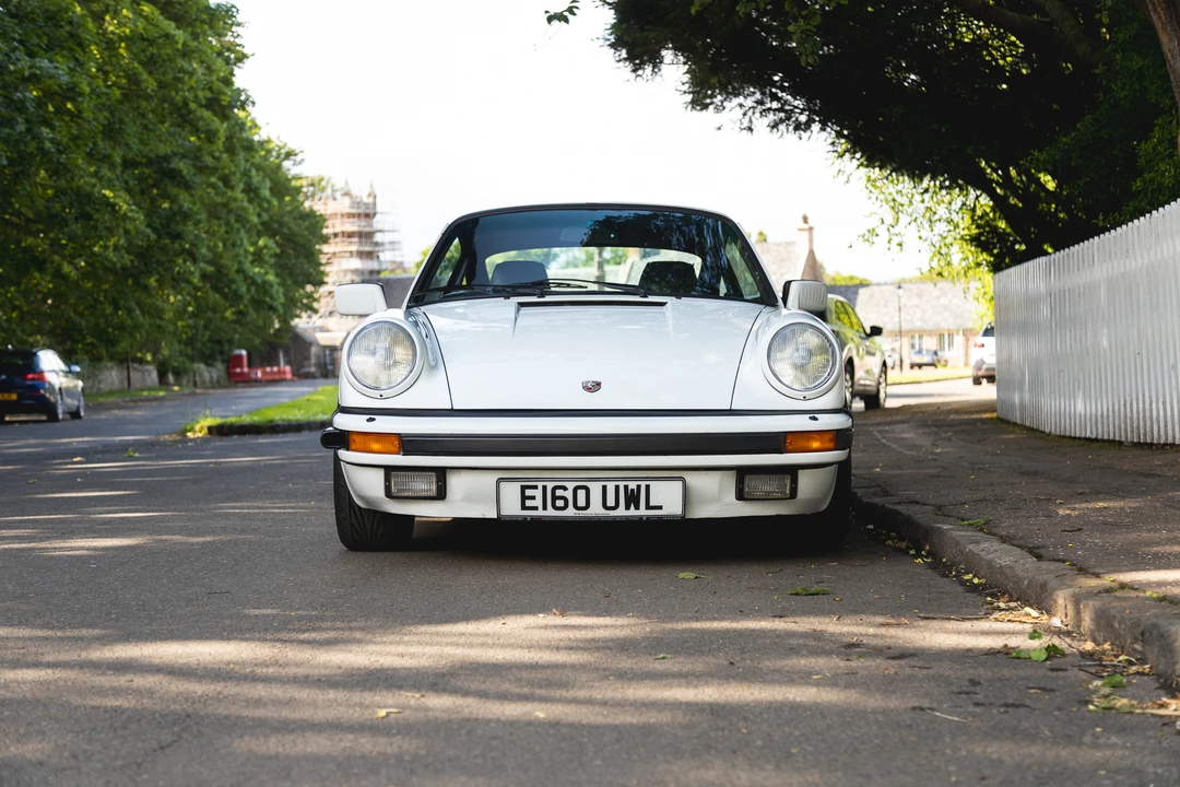 1987 Porsche 911 Carrera 3.2 - Image 2 of 31
