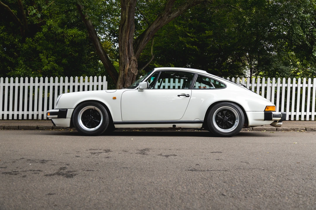 1987 Porsche 911 Carrera 3.2 - Image 4 of 31