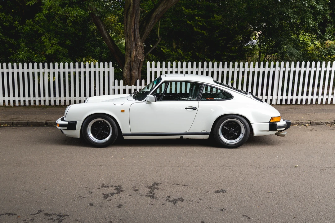 1987 Porsche 911 Carrera 3.2 - Image 12 of 31