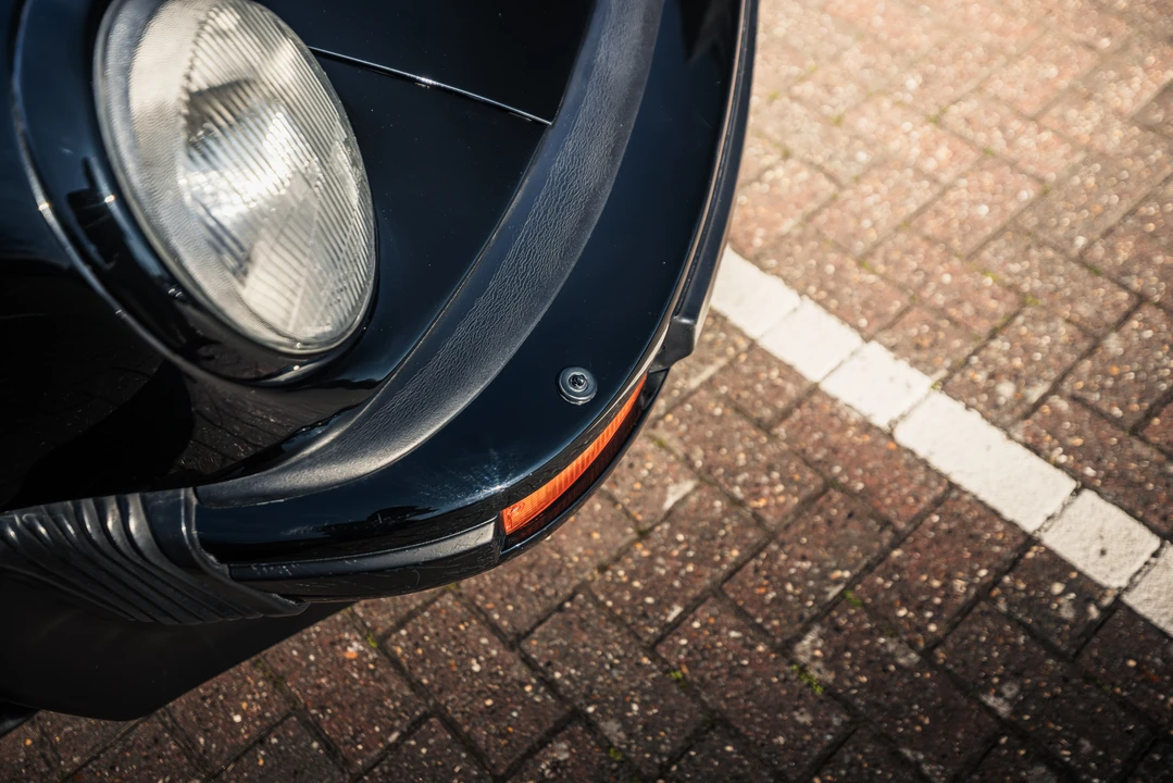 1987 Porsche 911 Carrera 3.2 - Image 26 of 31