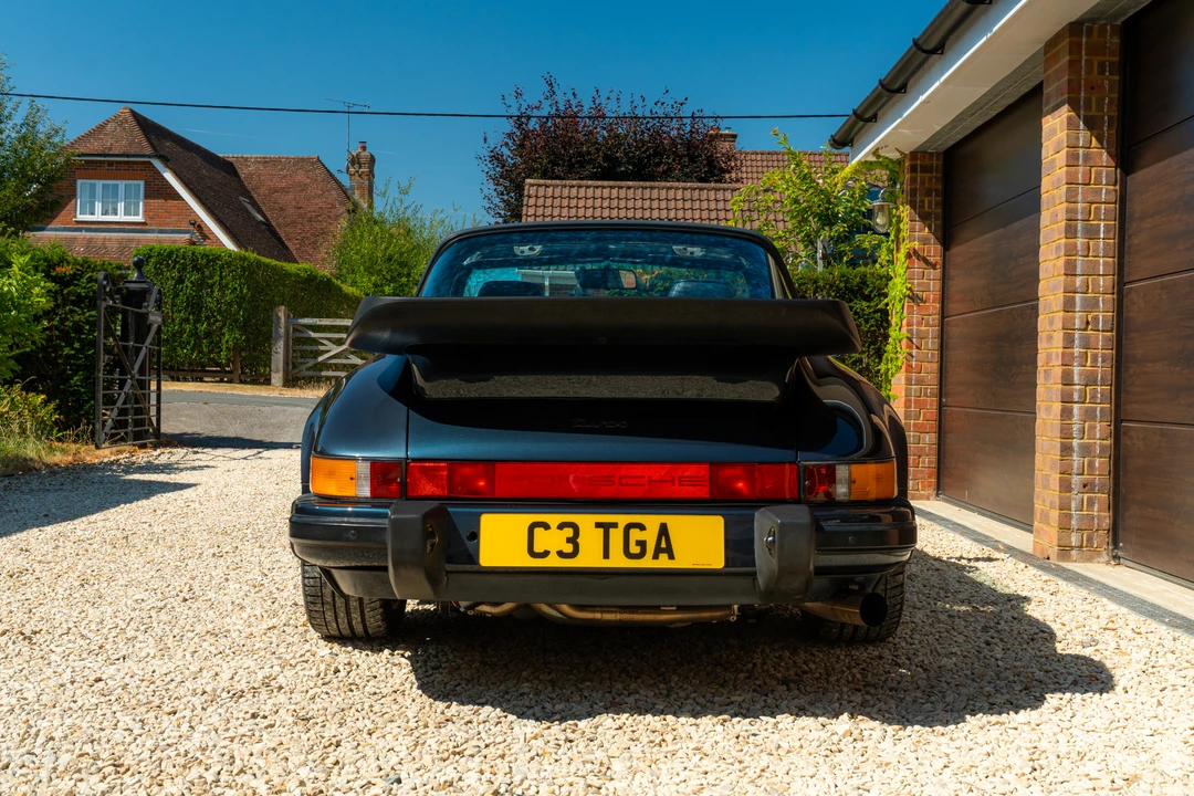 1987 Porsche 911 Carrera 3.2 - Image 11 of 31