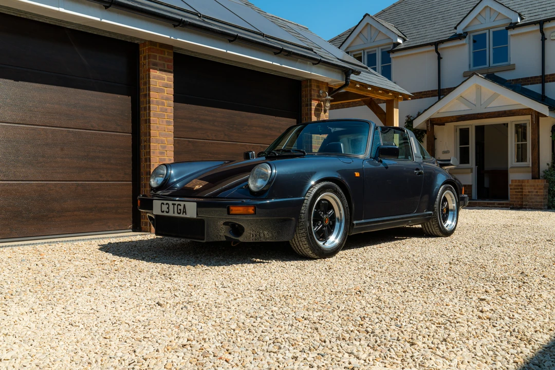 1987 Porsche 911 Carrera 3.2 - Image 6 of 31