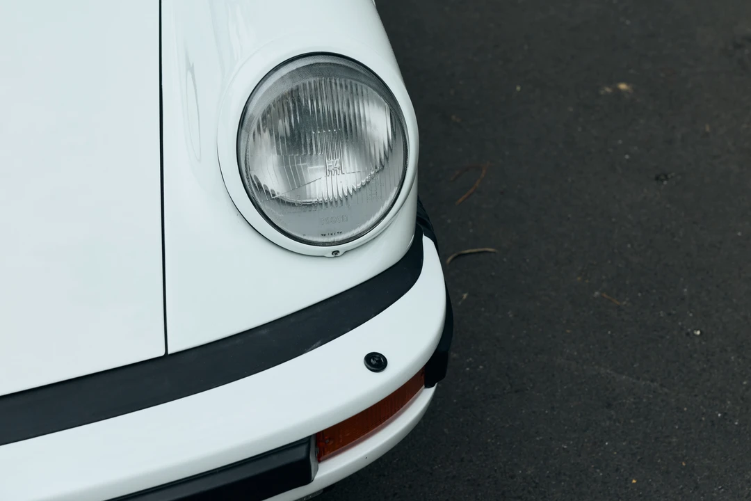 1987 Porsche 911 Carrera 3.2 - Image 16 of 31