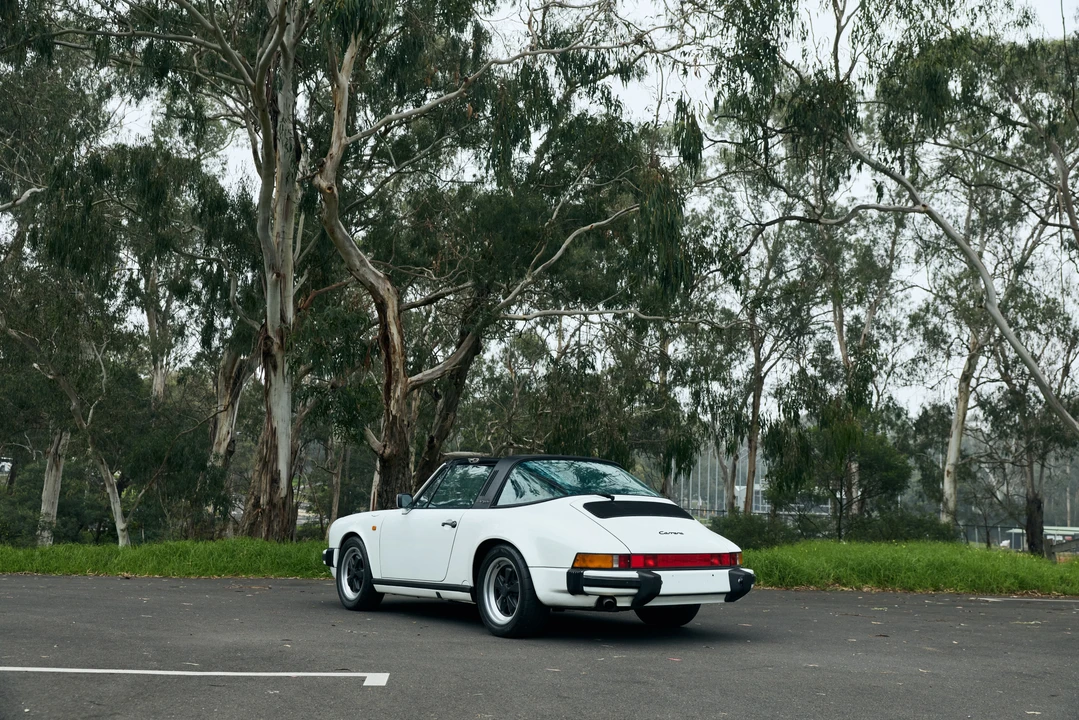 1987 Porsche 911 Carrera 3.2 - Image 5 of 31