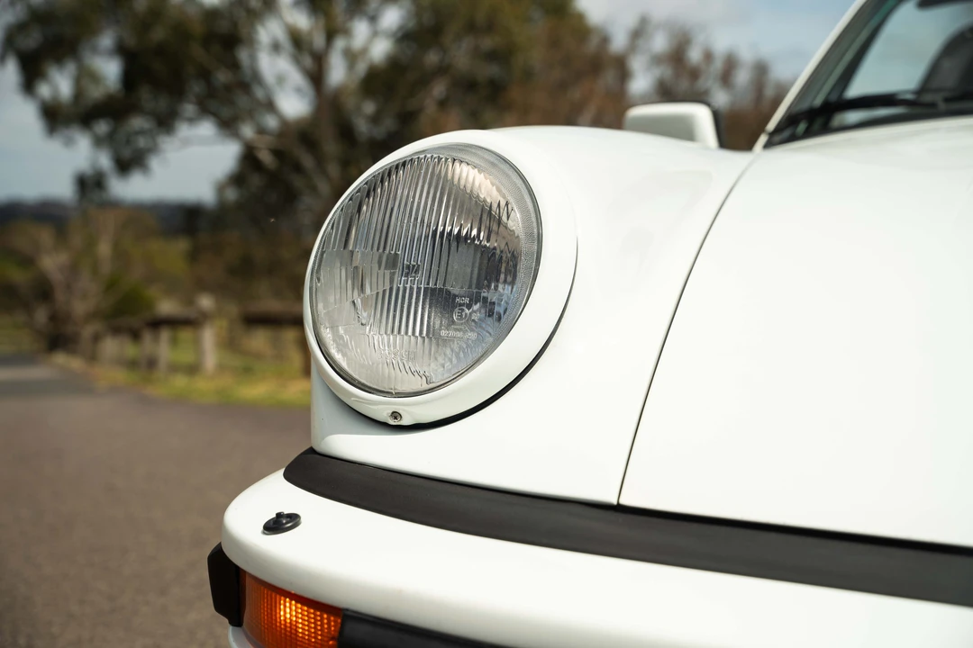 1987 Porsche 911 Carrera 3.2 - Image 28 of 31