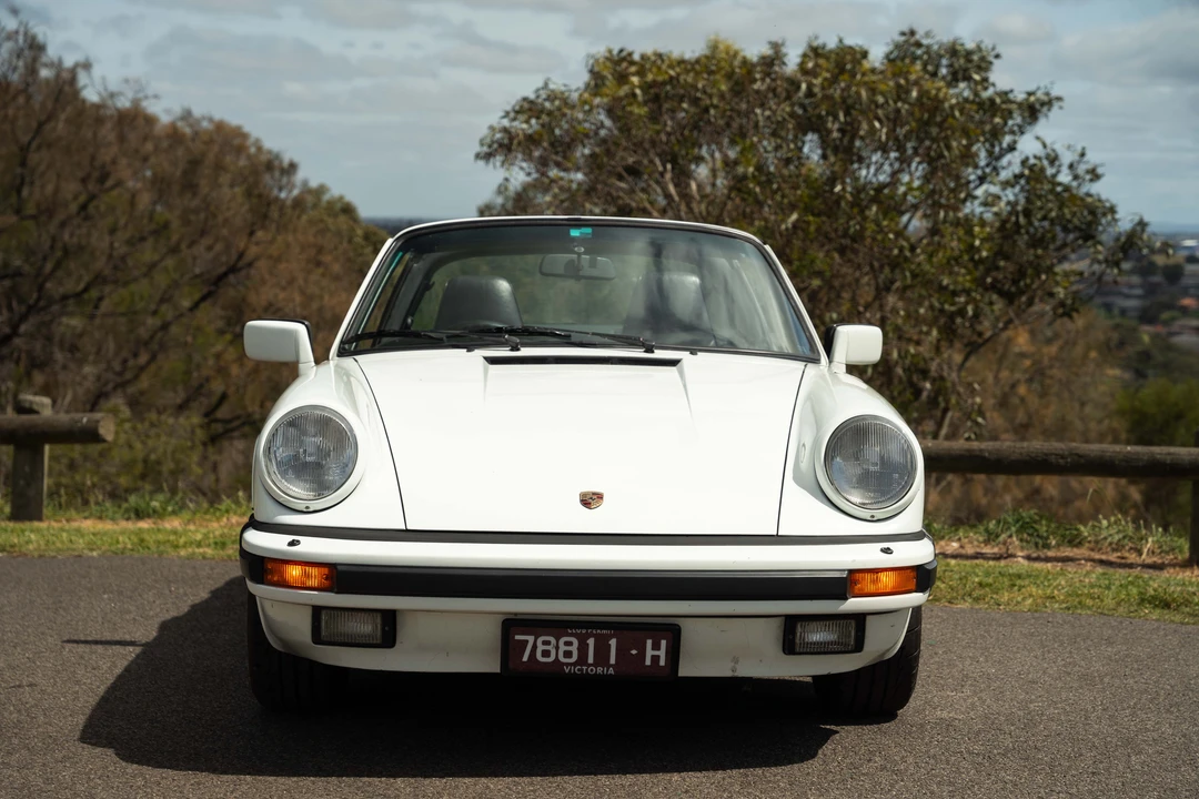 1987 Porsche 911 Carrera 3.2 - Image 2 of 31