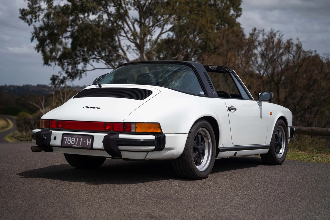 1987 Porsche 911 Carrera 3.2 - Image 5 of 31