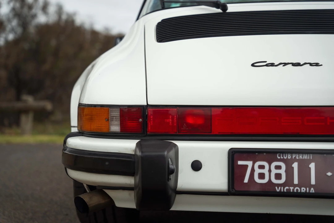 1987 Porsche 911 Carrera 3.2 - Image 17 of 31
