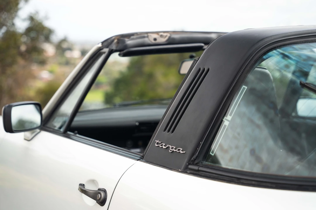 1987 Porsche 911 Carrera 3.2 - Image 21 of 31