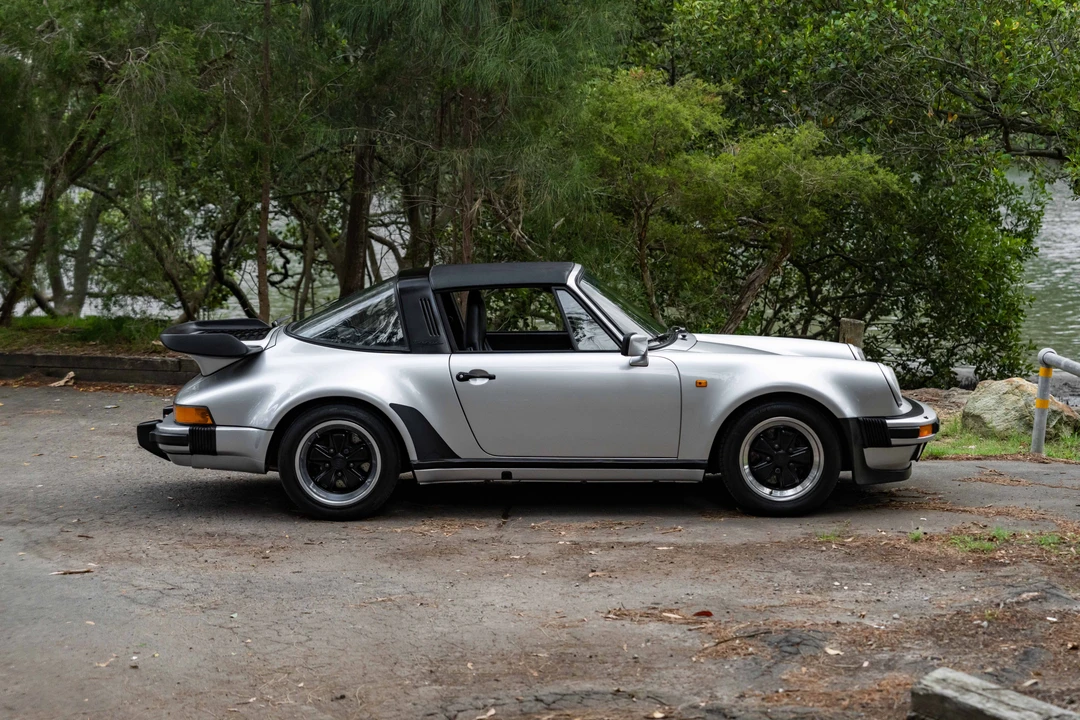 1987 Porsche 911 Carrera 3.2 - Image 12 of 31