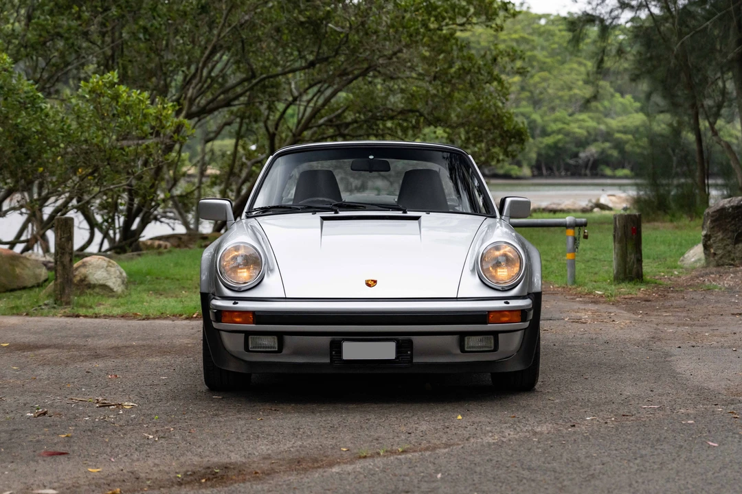 1987 Porsche 911 Carrera 3.2 - Image 2 of 31