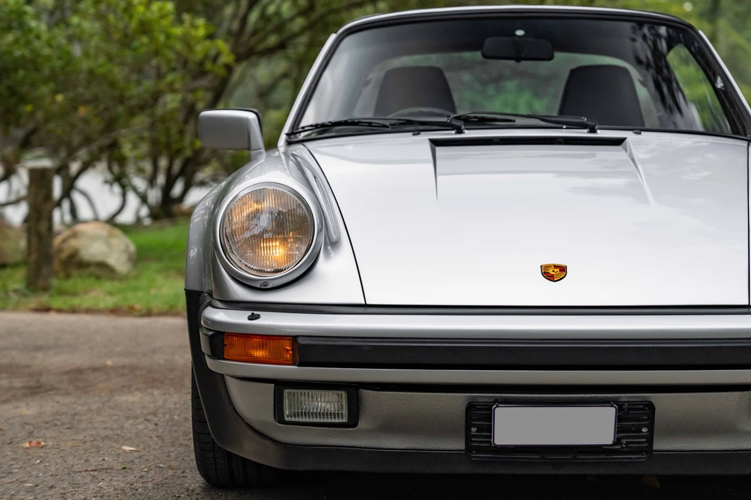 1987 Porsche 911 Carrera 3.2 - Image 28 of 31