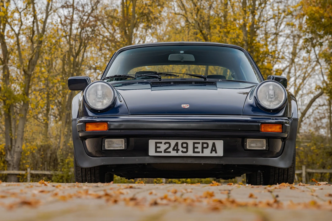 1987 Porsche 911 Carrera 3.2 - Image 10 of 31