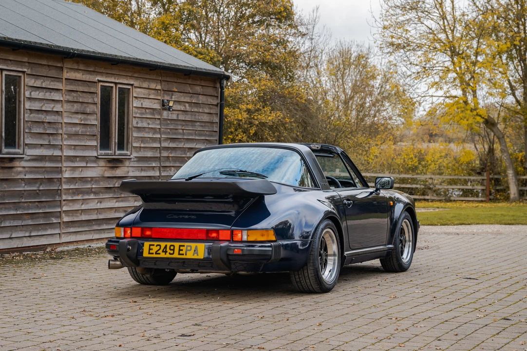 1987 Porsche 911 Carrera 3.2 - Image 7 of 31