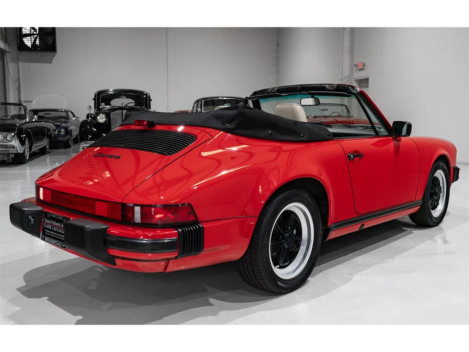 1987 Porsche 911 Carrera 3.2 - Image 8 of 31