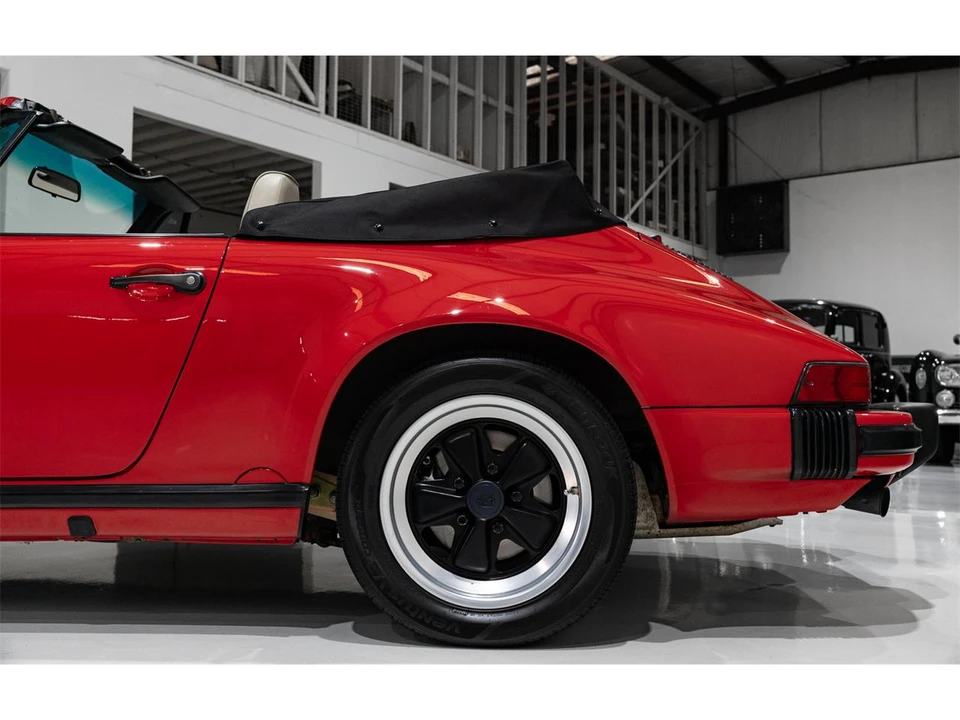 1987 Porsche 911 Carrera 3.2 - Image 13 of 31