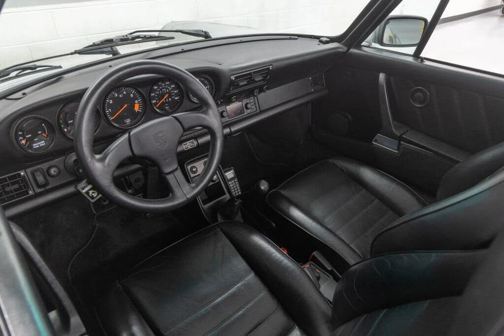 1987 Porsche 911 Carrera 3.2 - Image 9 of 31