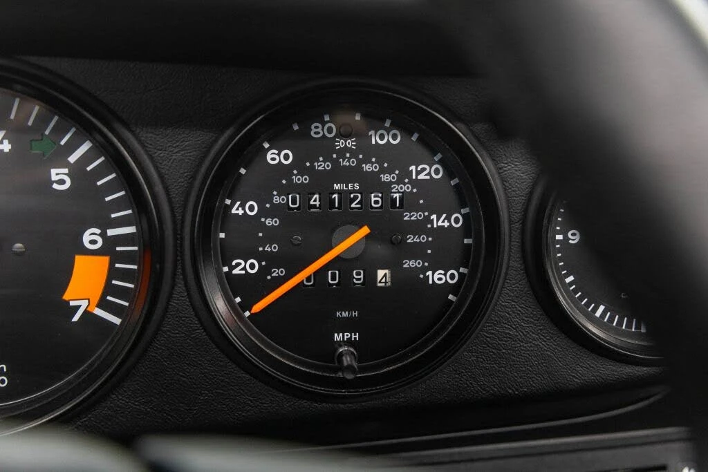 1987 Porsche 911 Carrera 3.2 - Image 10 of 31