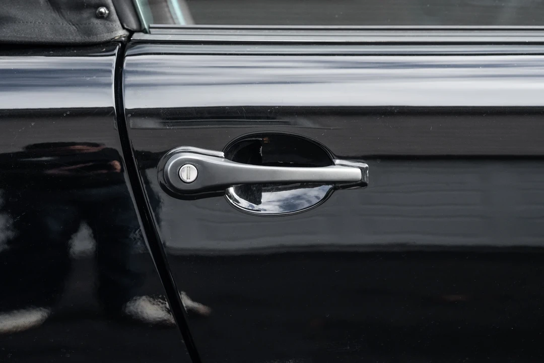 1987 Porsche 911 Carrera 3.2 - Image 24 of 31