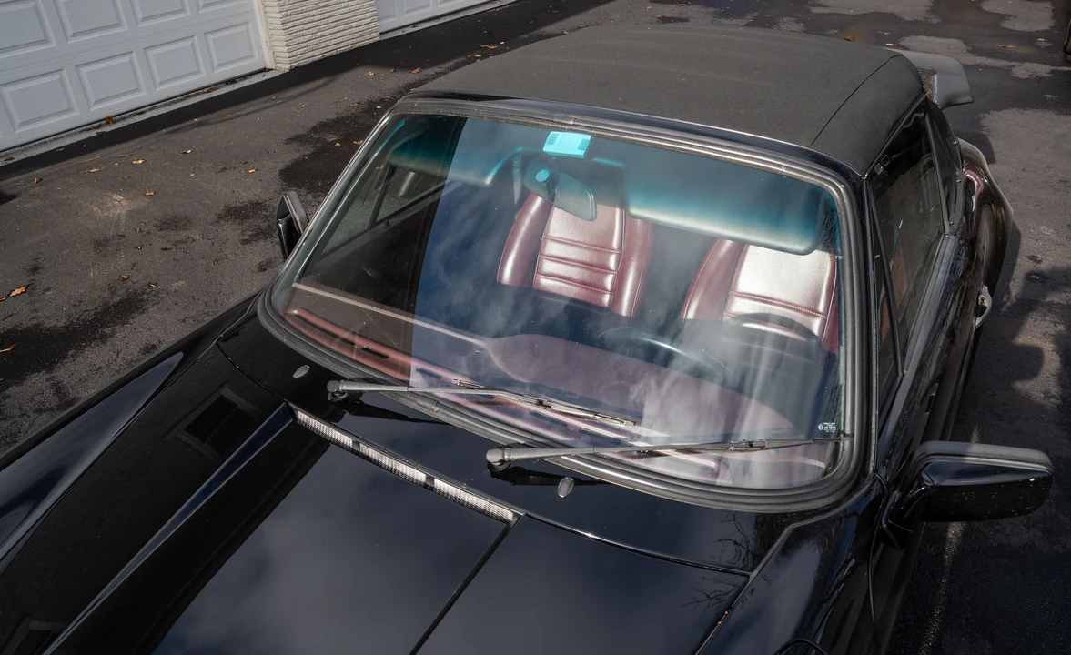 1987 Porsche 911 Carrera 3.2 - Image 27 of 31