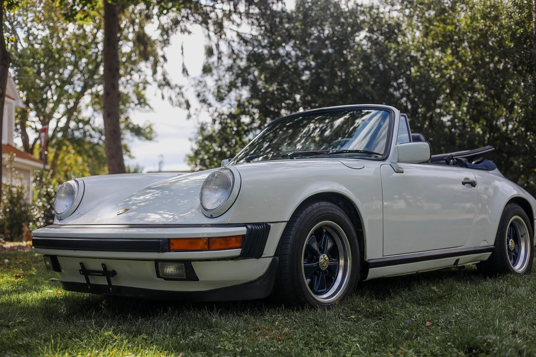 1987 Porsche 911 Carrera 3.2 - Image 2 of 31