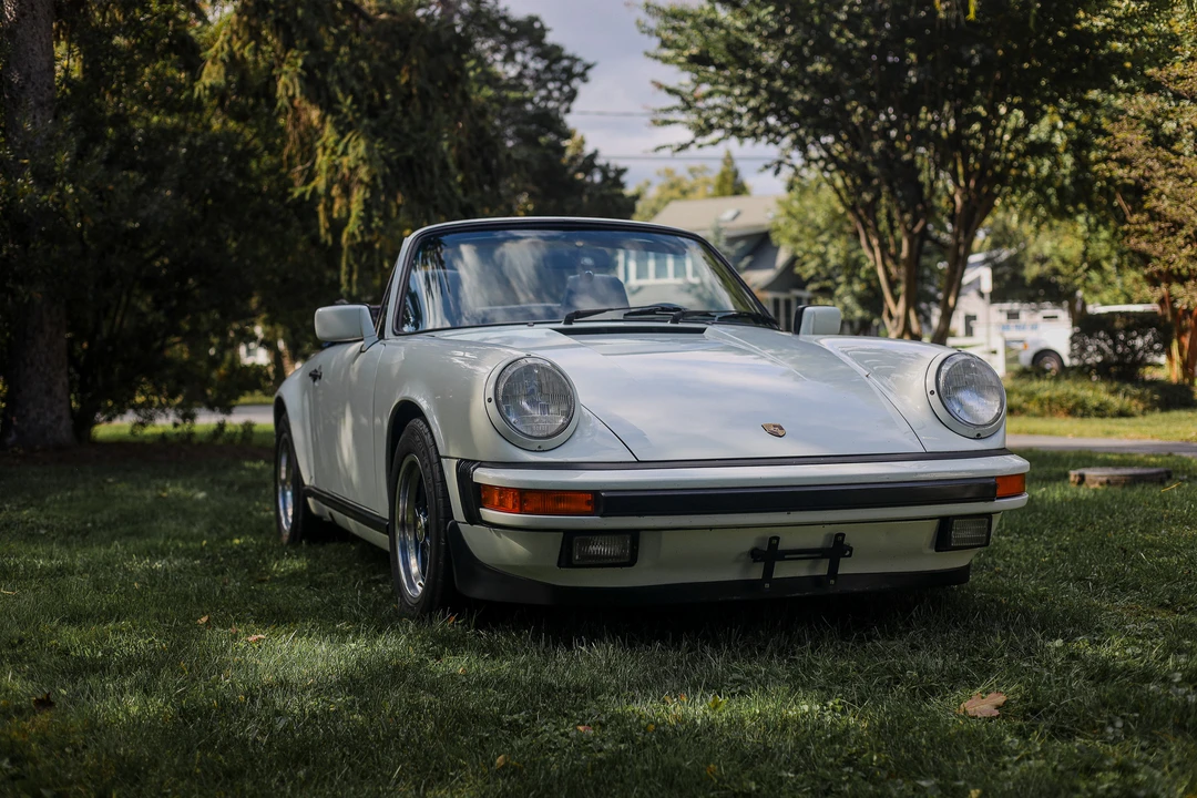 1987 Porsche 911 Carrera 3.2 - Image 10 of 31