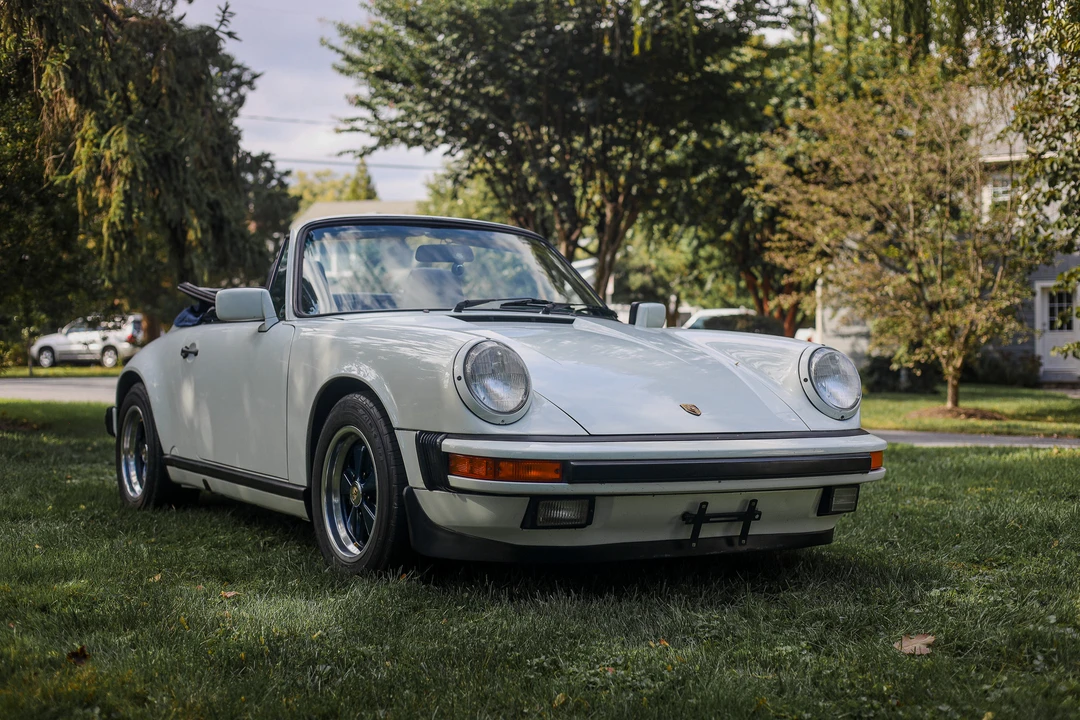 1987 Porsche 911 Carrera 3.2 - Image 11 of 31