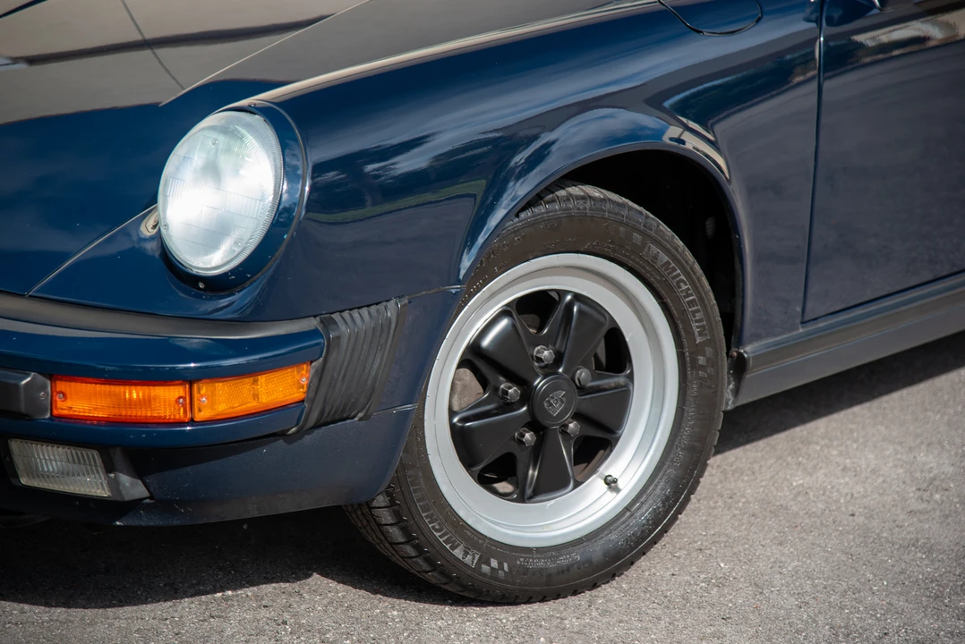1987 Porsche 911 Carrera 3.2 - Image 24 of 31
