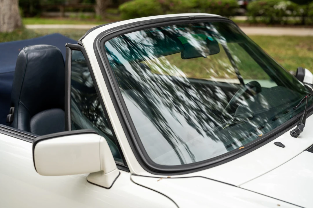1987 Porsche 911 Carrera 3.2 - Image 29 of 31