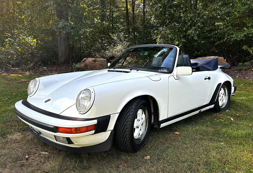 1987 Porsche 911 Carrera 3.2 - Image 2 of 31